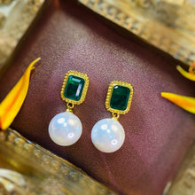 Dorra Jolla 925 Sterling Silver Created Emerald Pearl Earrings